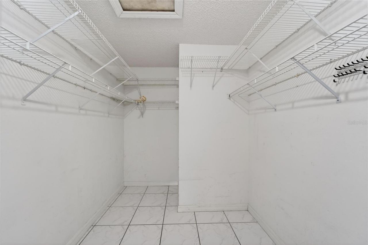 5644 29th Street Circle E, Bradenton, FL 34203 Photo