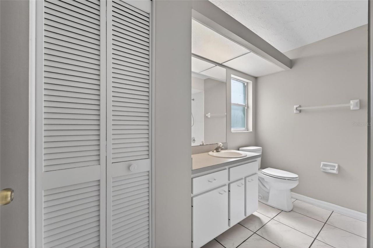 5644 29th Street Circle E, Bradenton, FL 34203 Photo