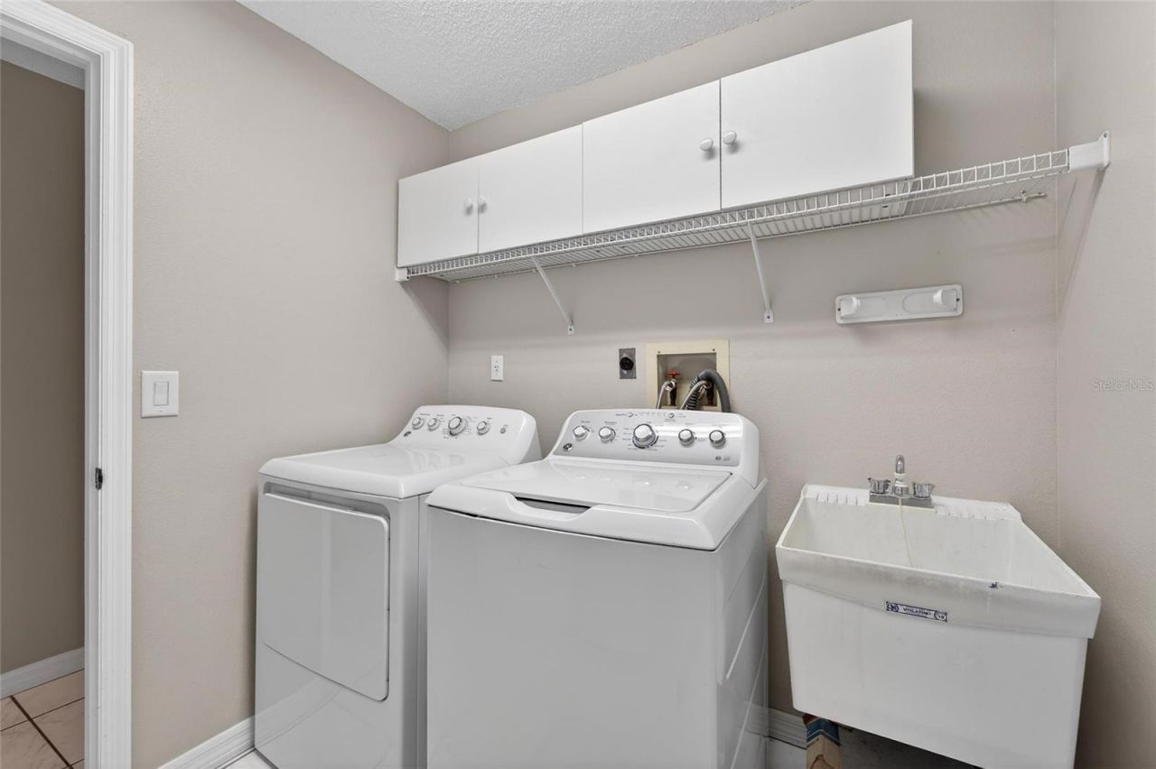 5644 29th Street Circle E, Bradenton, FL 34203 Photo