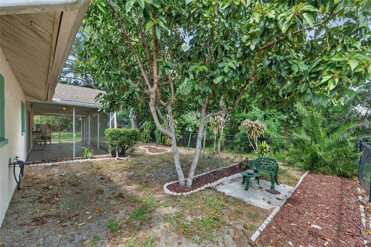 5644 29th Street Circle E, Bradenton, FL 34203 Photo