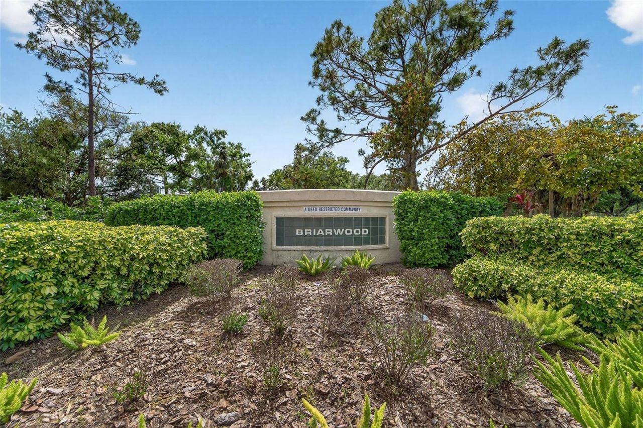 5644 29th Street Circle E, Bradenton, FL 34203 Photo