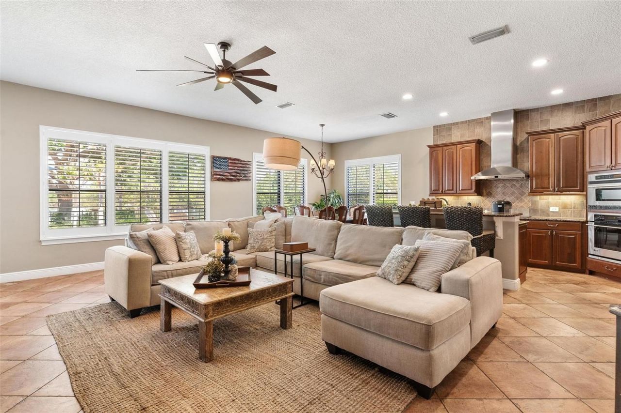 3001 Isola Bella Boulevard, Mount Dora, FL 32757 Photo