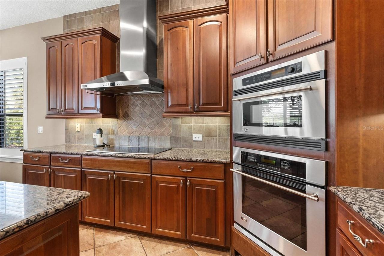 3001 Isola Bella Boulevard, Mount Dora, FL 32757 Photo