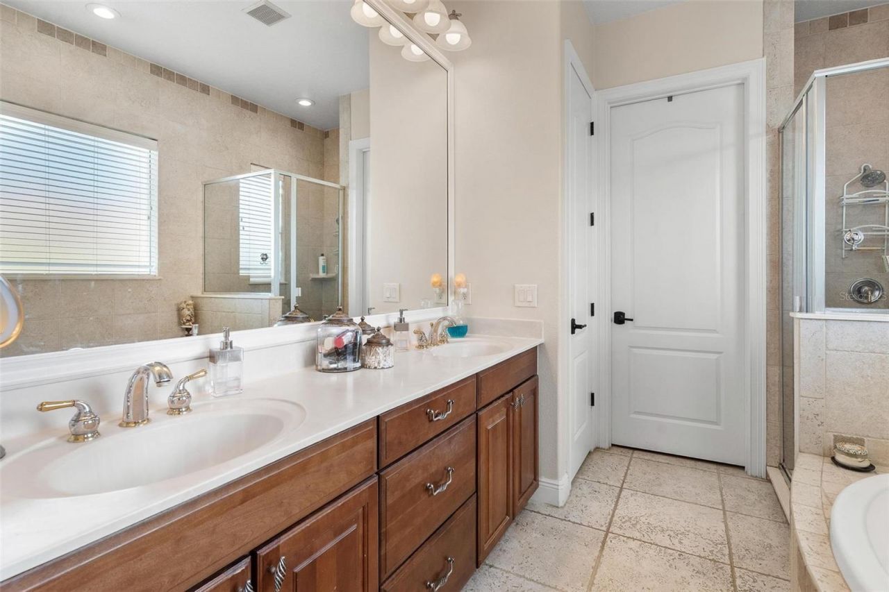 3001 Isola Bella Boulevard, Mount Dora, FL 32757 Photo