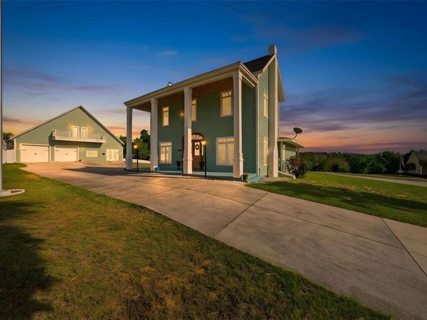 835 BUTCH CASSIDY LANE , EUSTIS, FL 32726