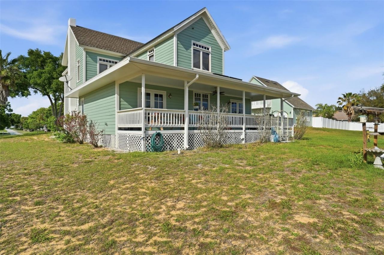 835 Butch Cassidy Lane , Eustis, FL 32726 Photo