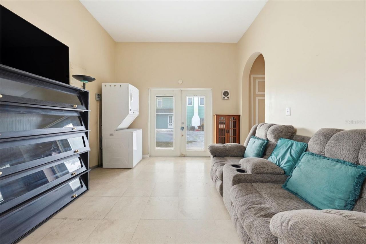 835 Butch Cassidy Lane , Eustis, FL 32726 Photo