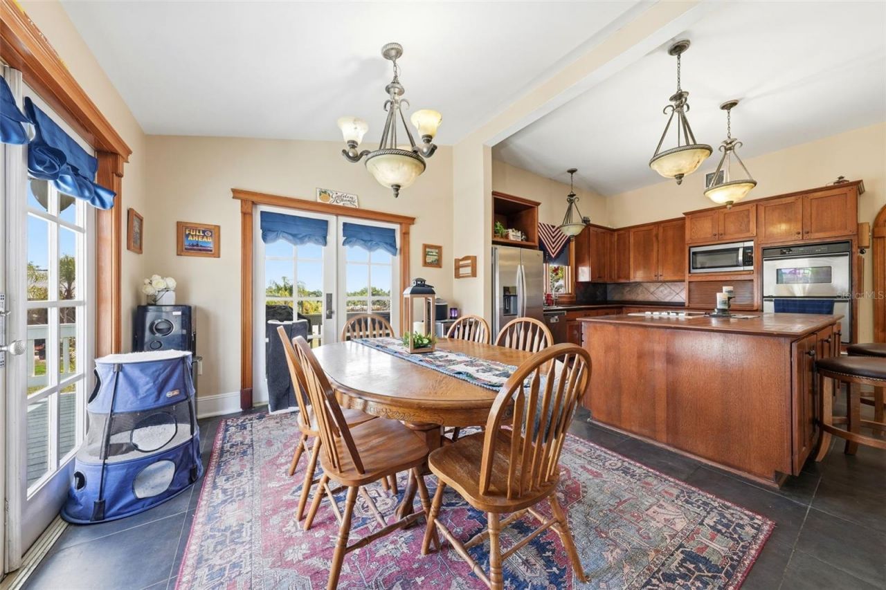 835 Butch Cassidy Lane , Eustis, FL 32726 Photo