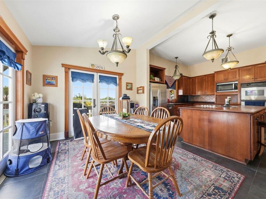 Property Image 61