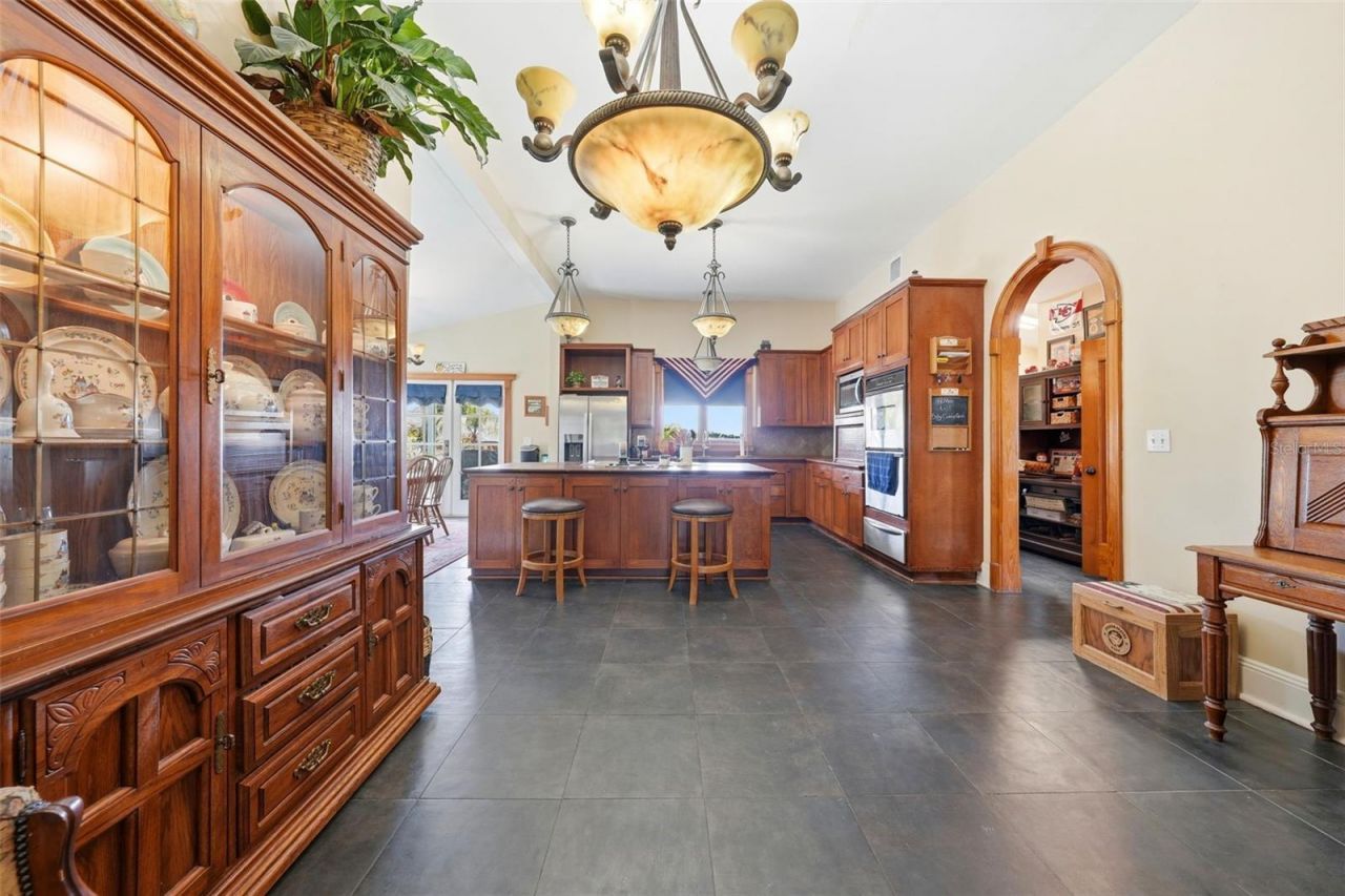 835 Butch Cassidy Lane , Eustis, FL 32726 Photo