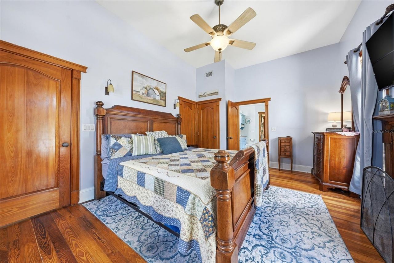 835 Butch Cassidy Lane , Eustis, FL 32726 Photo