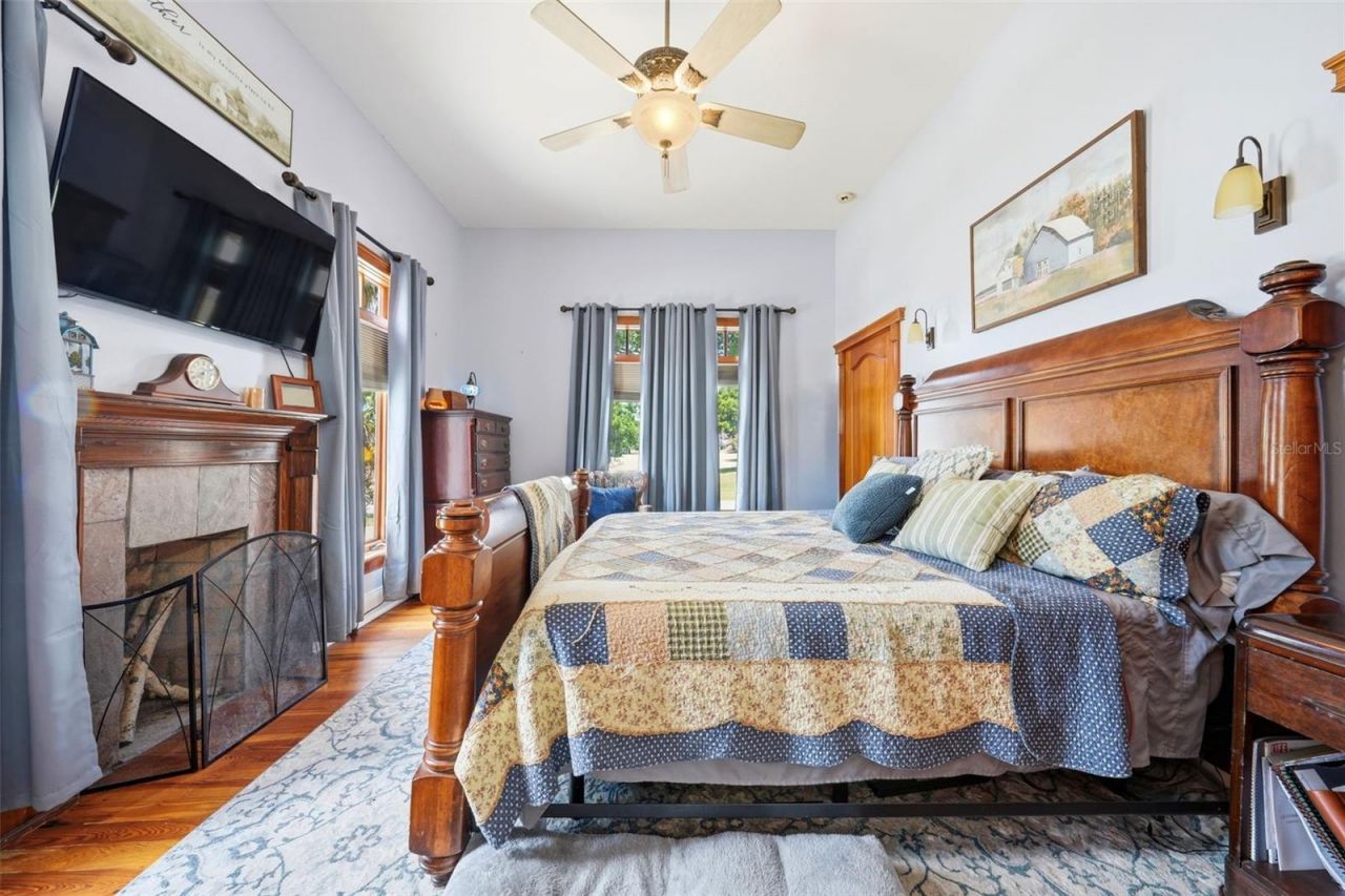 835 Butch Cassidy Lane , Eustis, FL 32726 Photo