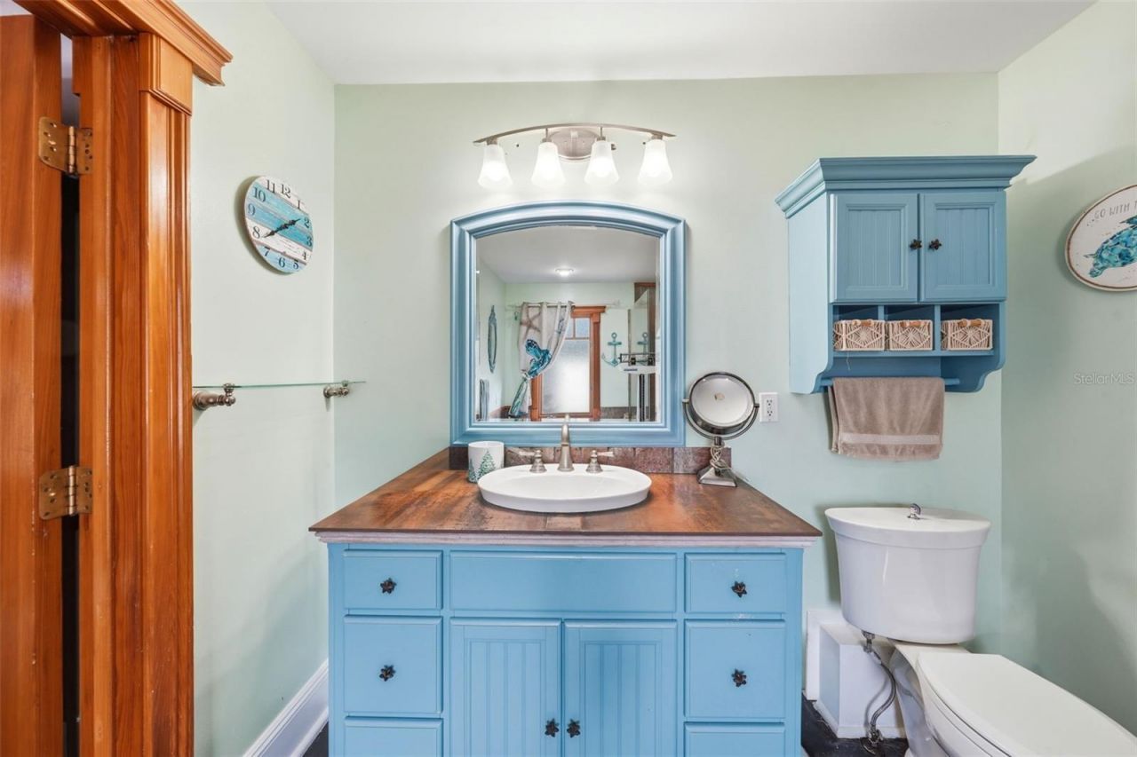 835 Butch Cassidy Lane , Eustis, FL 32726 Photo