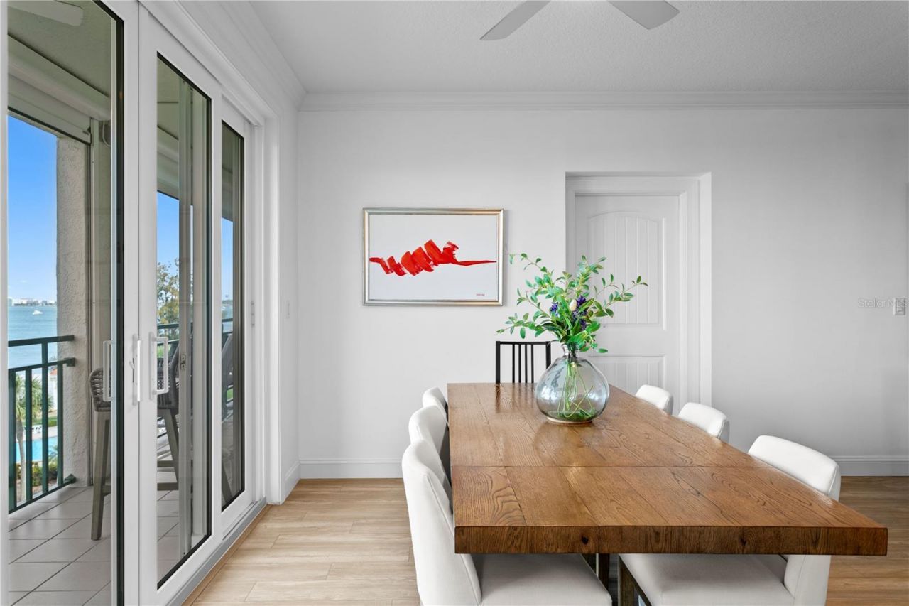 4780 Dolphin Cay Lane S, Unit 404, Saint Petersburg, FL 33711 Photo