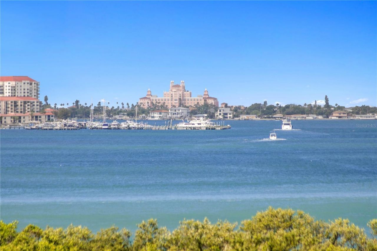 4780 Dolphin Cay Lane S, Unit 404, Saint Petersburg, FL 33711 Photo