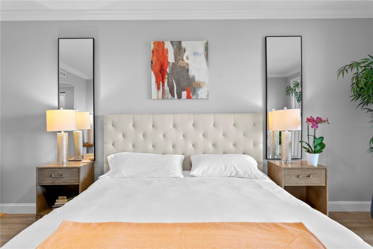 4780 Dolphin Cay Lane S, Unit 404, Saint Petersburg, FL 33711 Photo