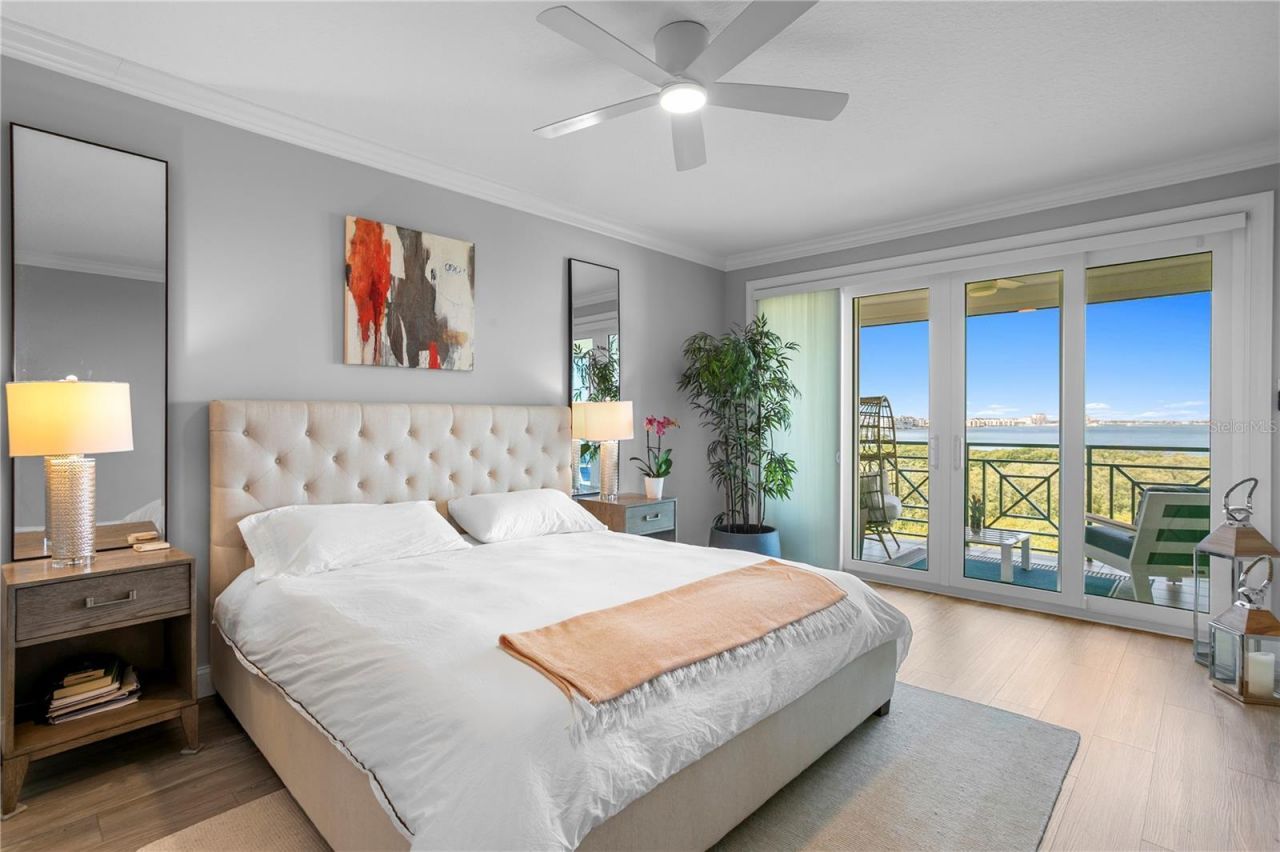 4780 Dolphin Cay Lane S, Unit 404, Saint Petersburg, FL 33711 Photo