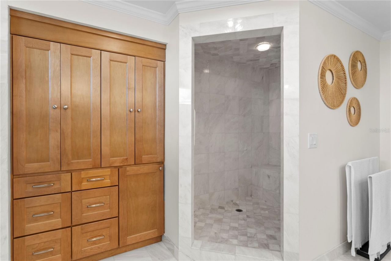 4780 Dolphin Cay Lane S, Unit 404, Saint Petersburg, FL 33711 Photo