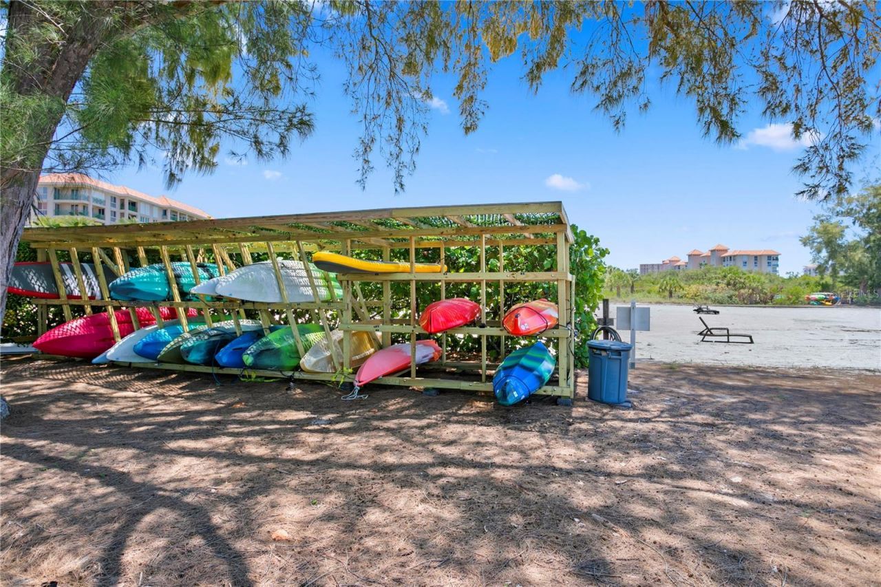 4780 Dolphin Cay Lane S, Unit 404, Saint Petersburg, FL 33711 Photo