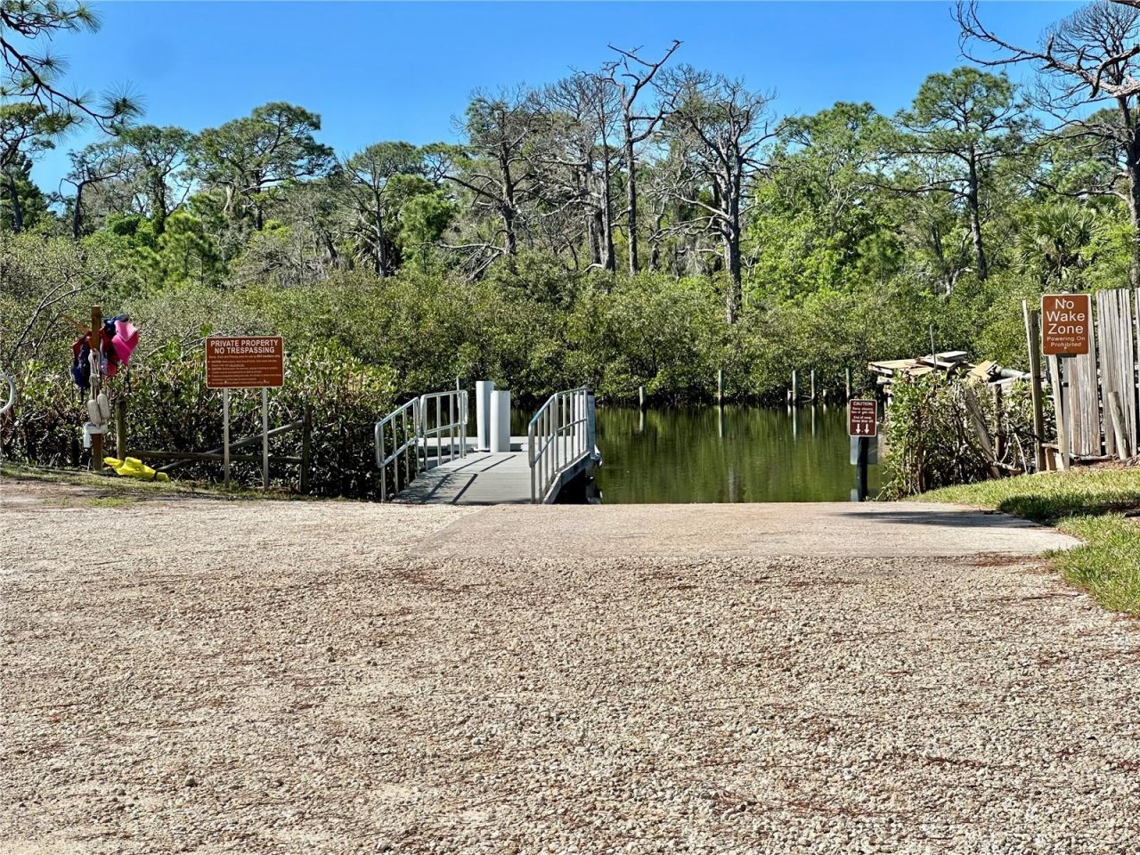 106 Sunrise Drive, Palm Harbor, FL 34683 Photo