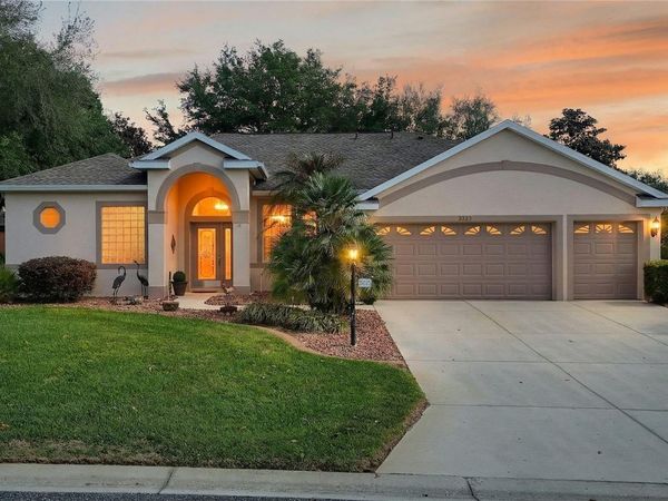 5225 CHANTICLEER DRIVE , LEESBURG, FL 34748