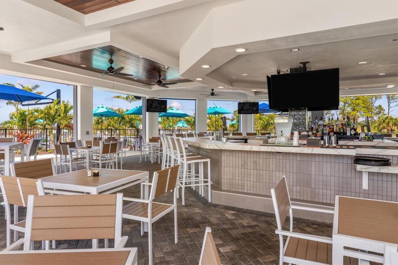 12180 Wellen Golf Street , Unit 207, Venice, FL 34293 Photo