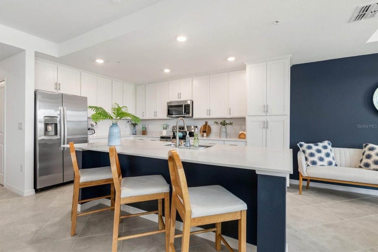 12180 Wellen Golf Street , Unit 207, Venice, FL 34293 Photo