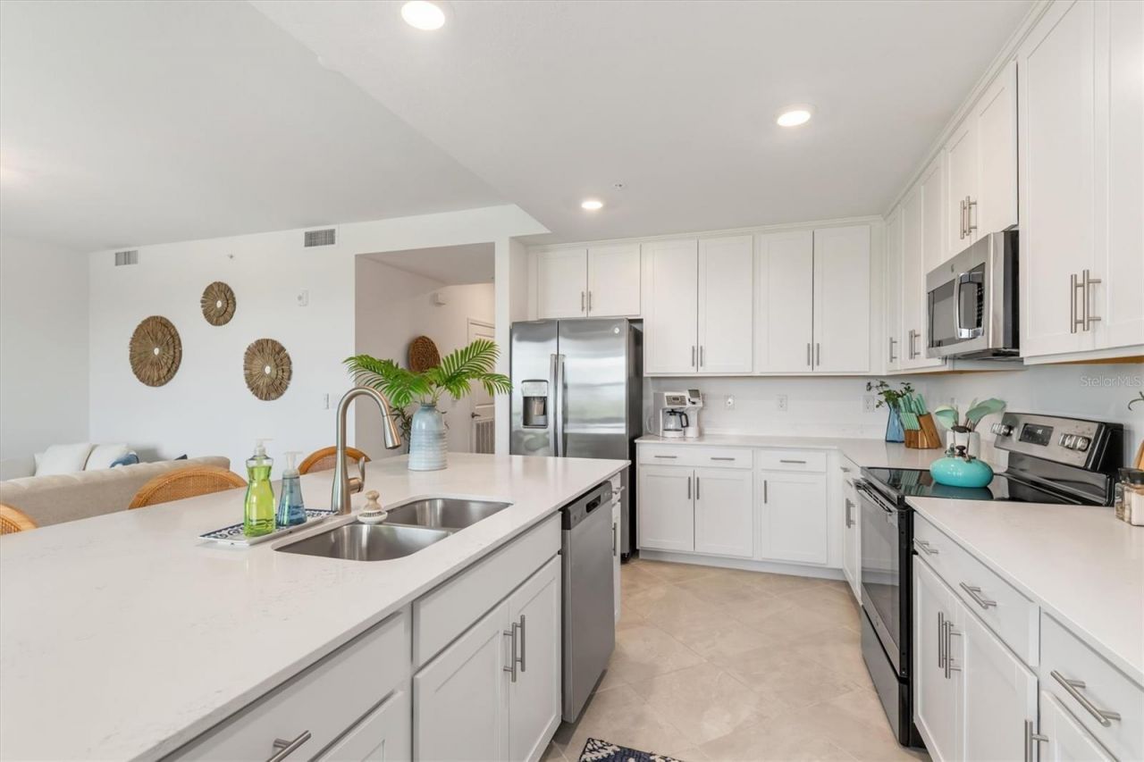 12180 Wellen Golf Street , Unit 207, Venice, FL 34293 Photo