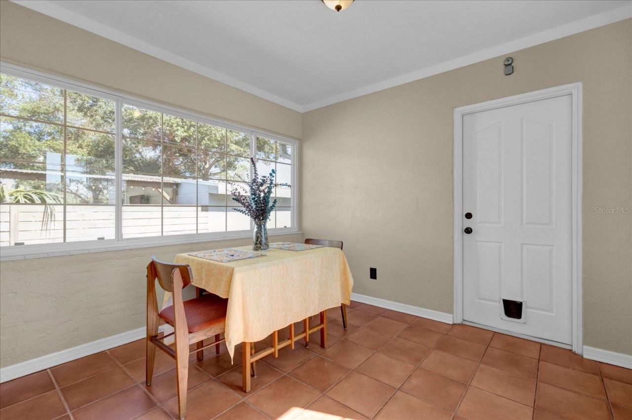 4237 Dr Martin Luther King Jr Street N, Saint Petersburg, FL 33703 Photo