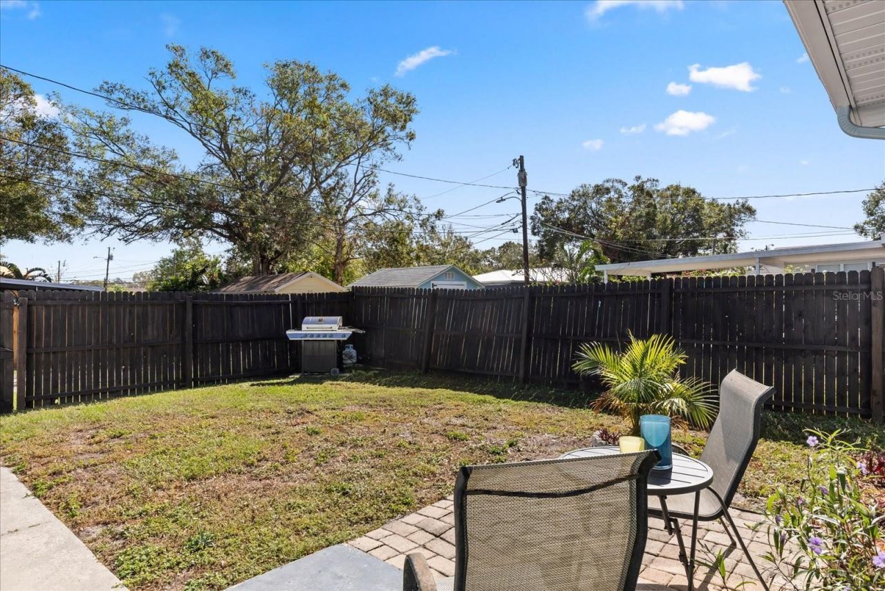 4237 Dr Martin Luther King Jr Street N, Saint Petersburg, FL 33703 Photo