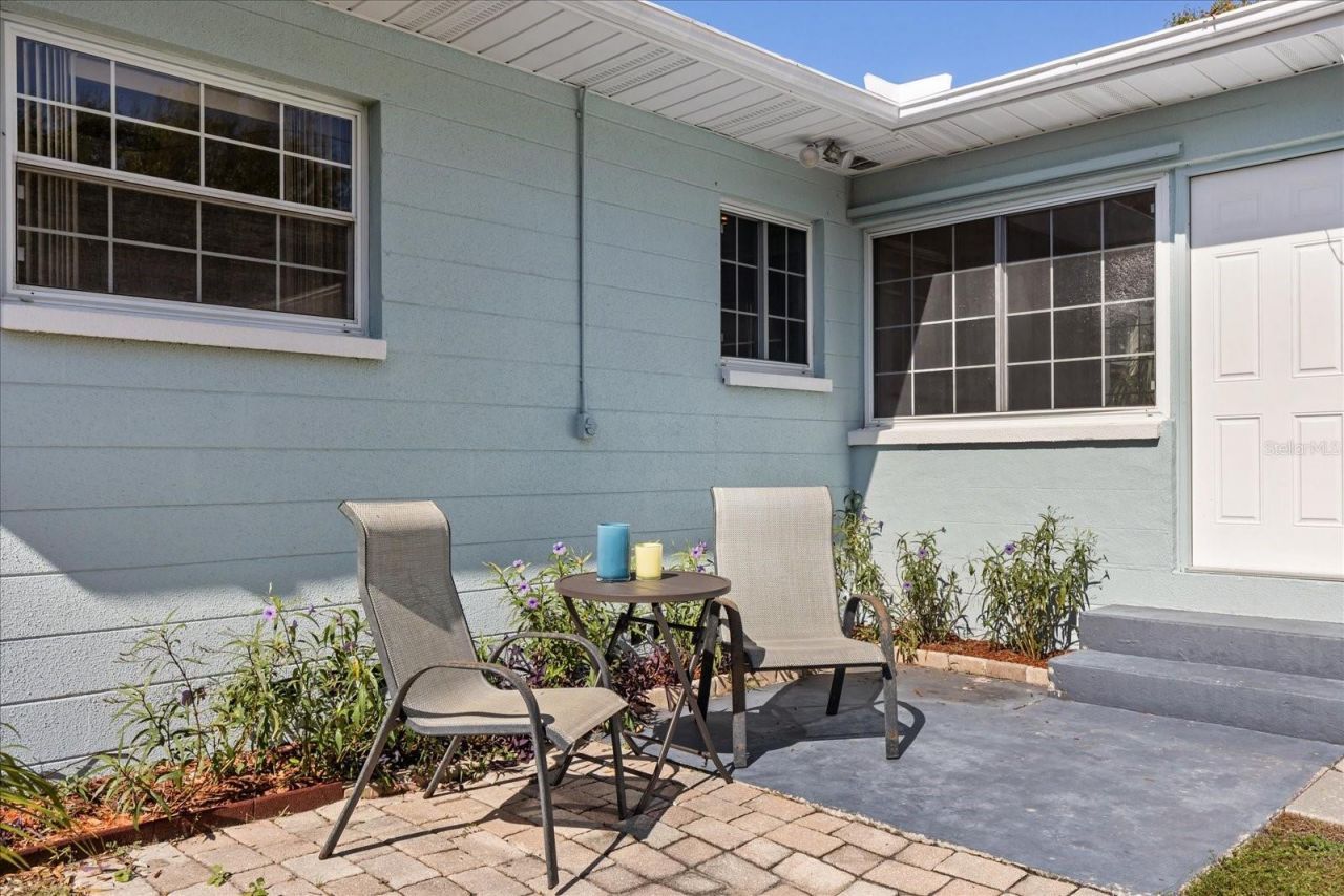 4237 Dr Martin Luther King Jr Street N, Saint Petersburg, FL 33703 Photo