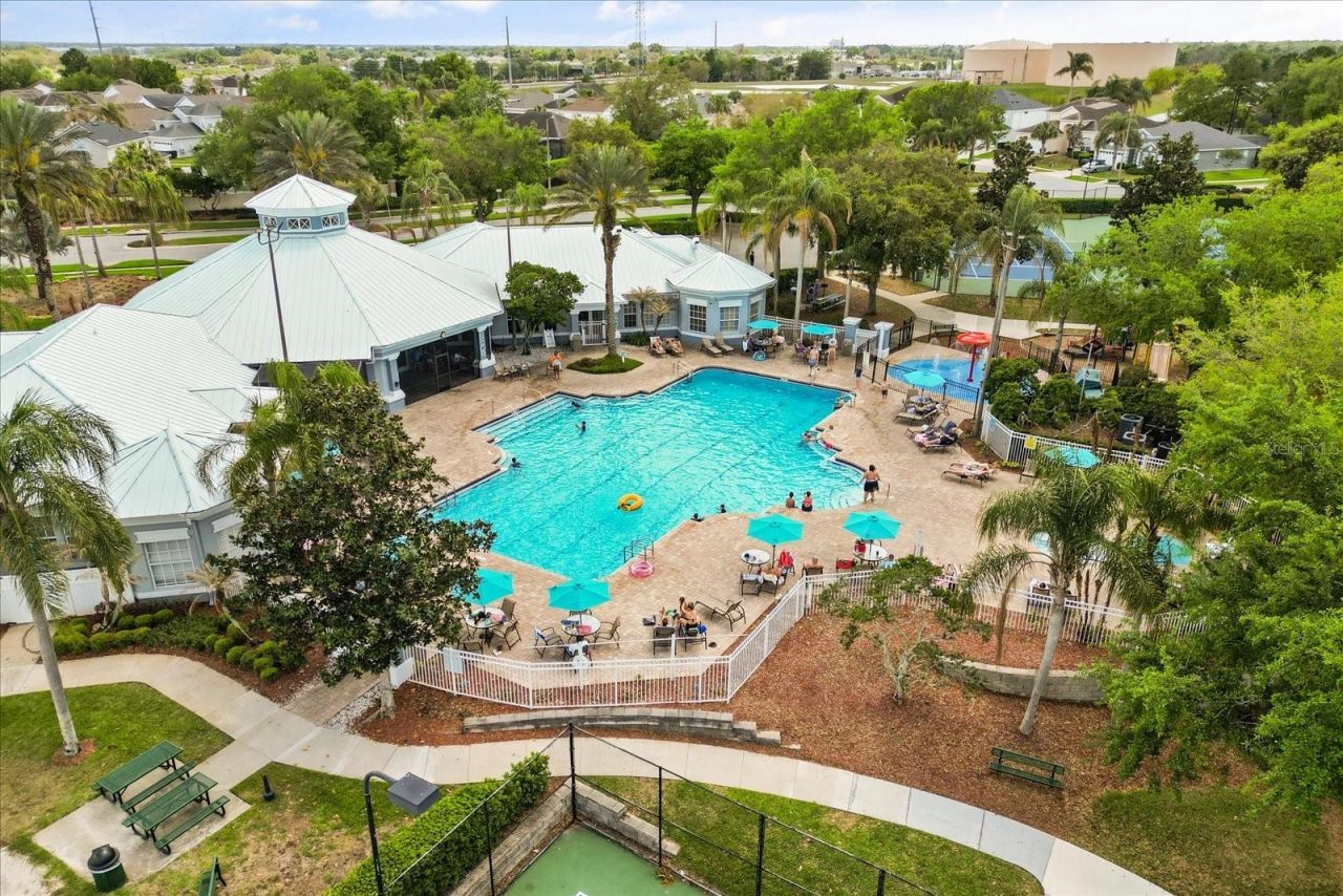 8101 Coconut Palm Way , Unit 205, Kissimmee, FL 34747 Photo