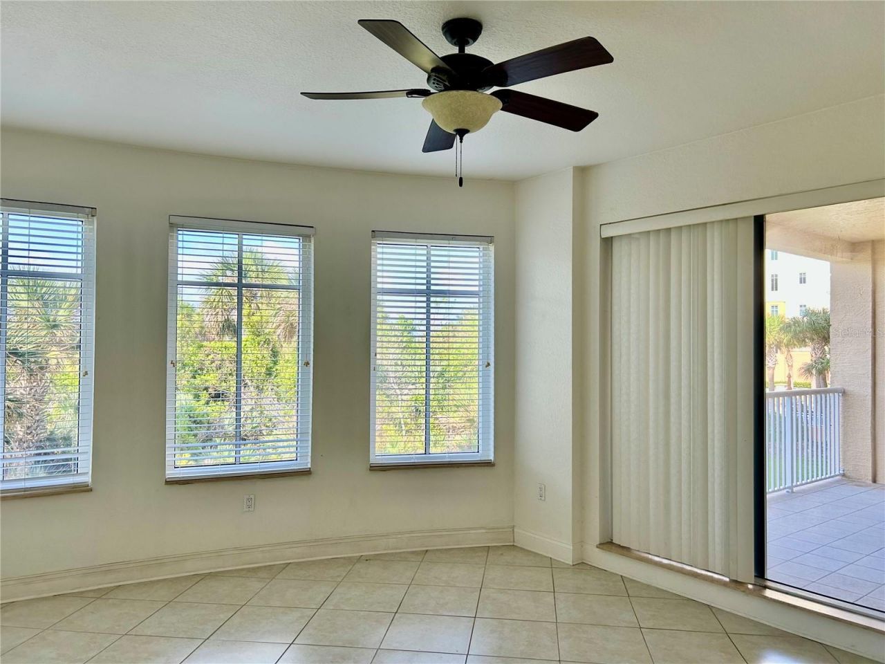 261 Minorca Beach Way, Unit 203, New Smyrna Beach, FL 32169 Photo