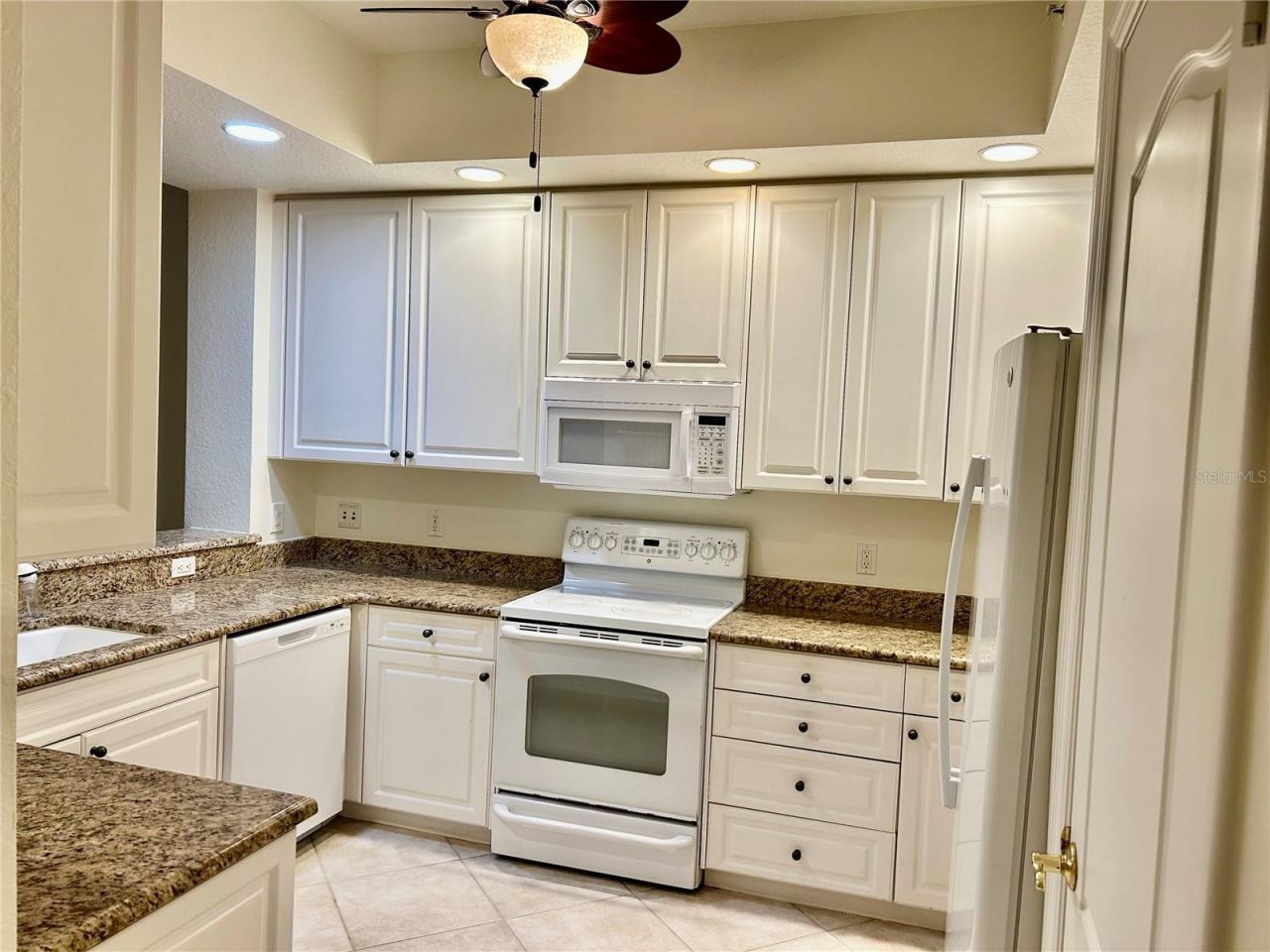 261 Minorca Beach Way, Unit 203, New Smyrna Beach, FL 32169 Photo