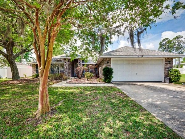 22 RICHFIELD LANE , PALM COAST, FL 32164