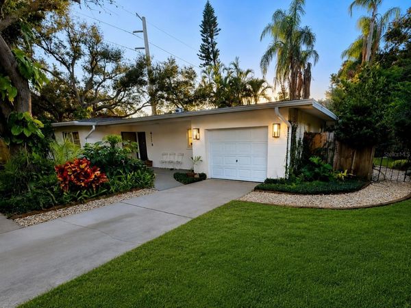 4718 CRYSTAL AVENUE, SARASOTA, FL 34231
