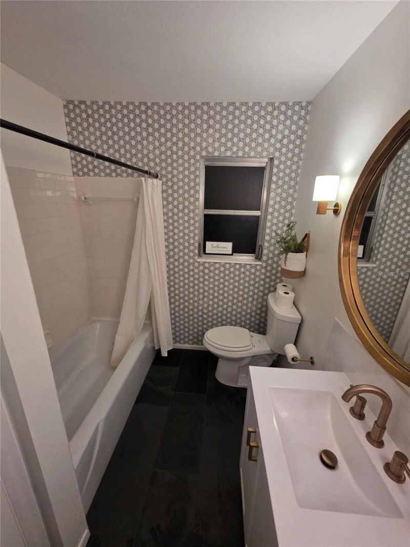 4718 Crystal Avenue , Sarasota, FL 34231 Photo