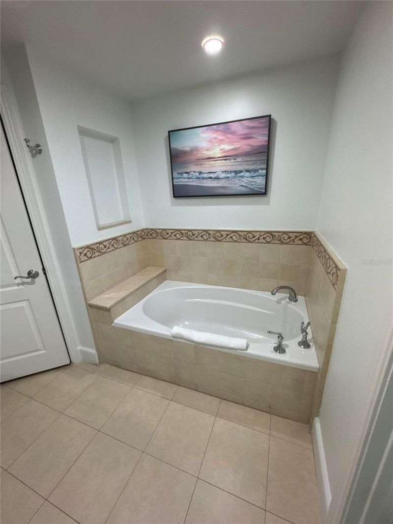 7593 Gathering Drive , Unit 307, Reunion, FL 34747 Photo