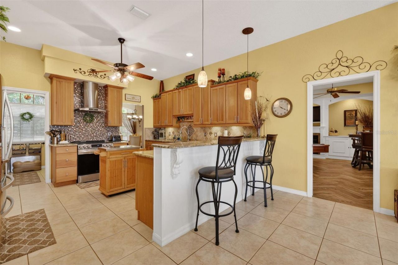 19703 Twin Ponds Road, Umatilla, FL 32784 Photo