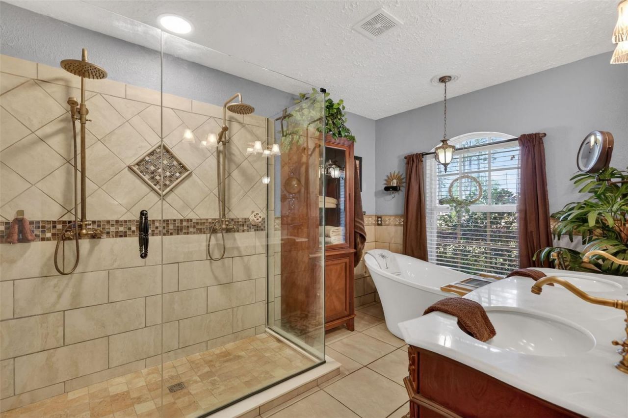 19703 Twin Ponds Road, Umatilla, FL 32784 Photo