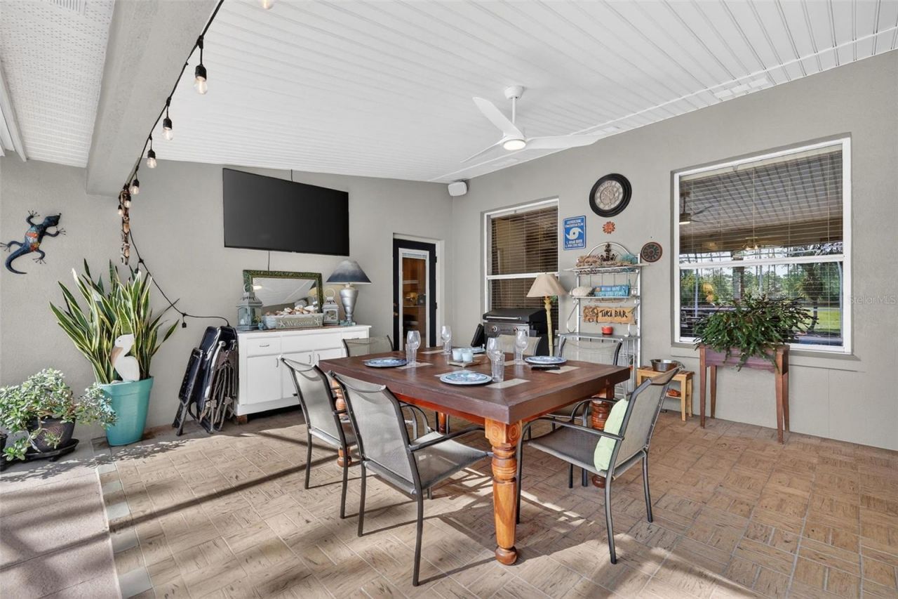 19703 Twin Ponds Road, Umatilla, FL 32784 Photo