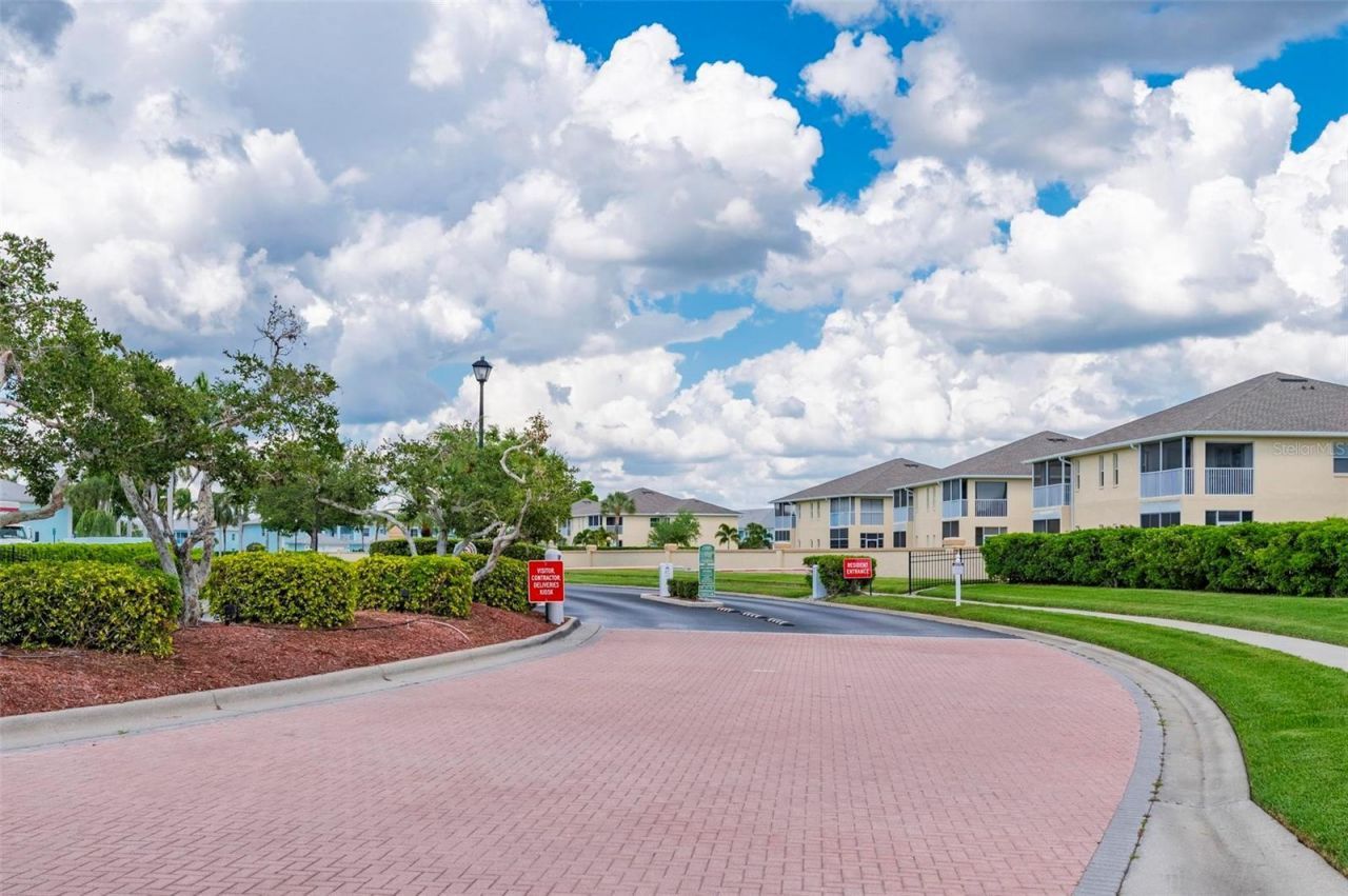 5744 Sabal Trace Drive, Unit 201, North Port, FL 34287 Photo