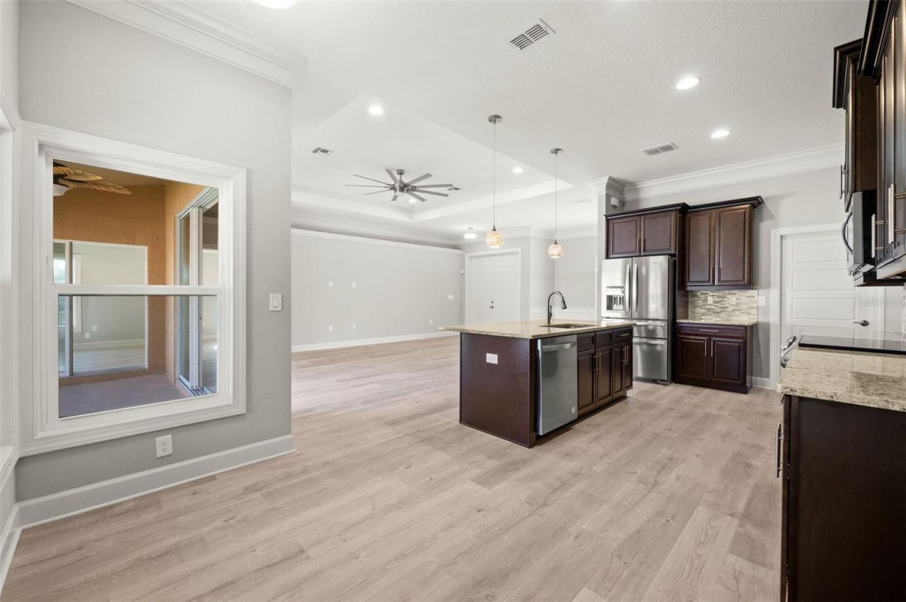 1056 Tampa Road , Venice, FL 34293 Photo