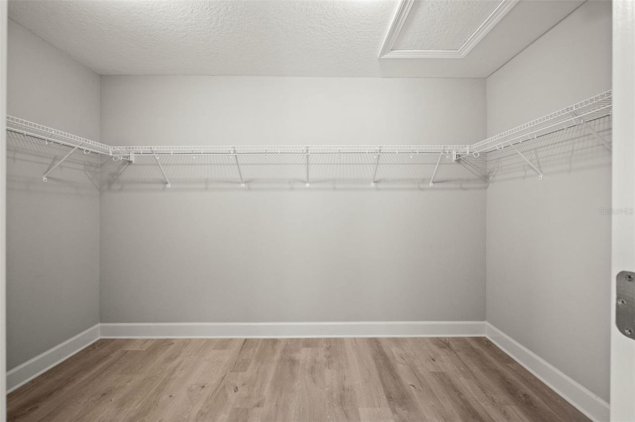 1056 Tampa Road , Venice, FL 34293 Photo