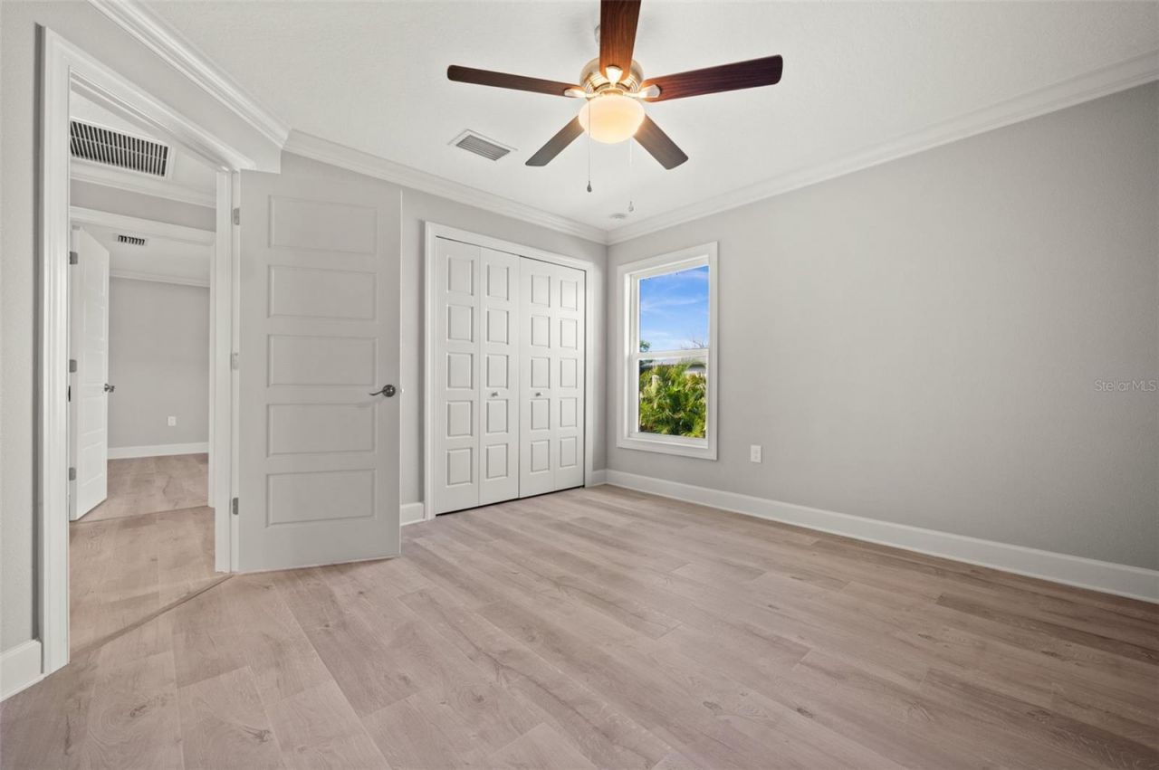 1056 Tampa Road , Venice, FL 34293 Photo