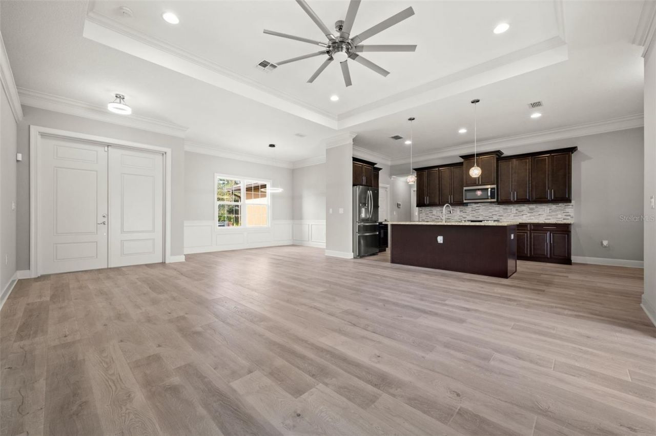 1056 Tampa Road , Venice, FL 34293 Photo