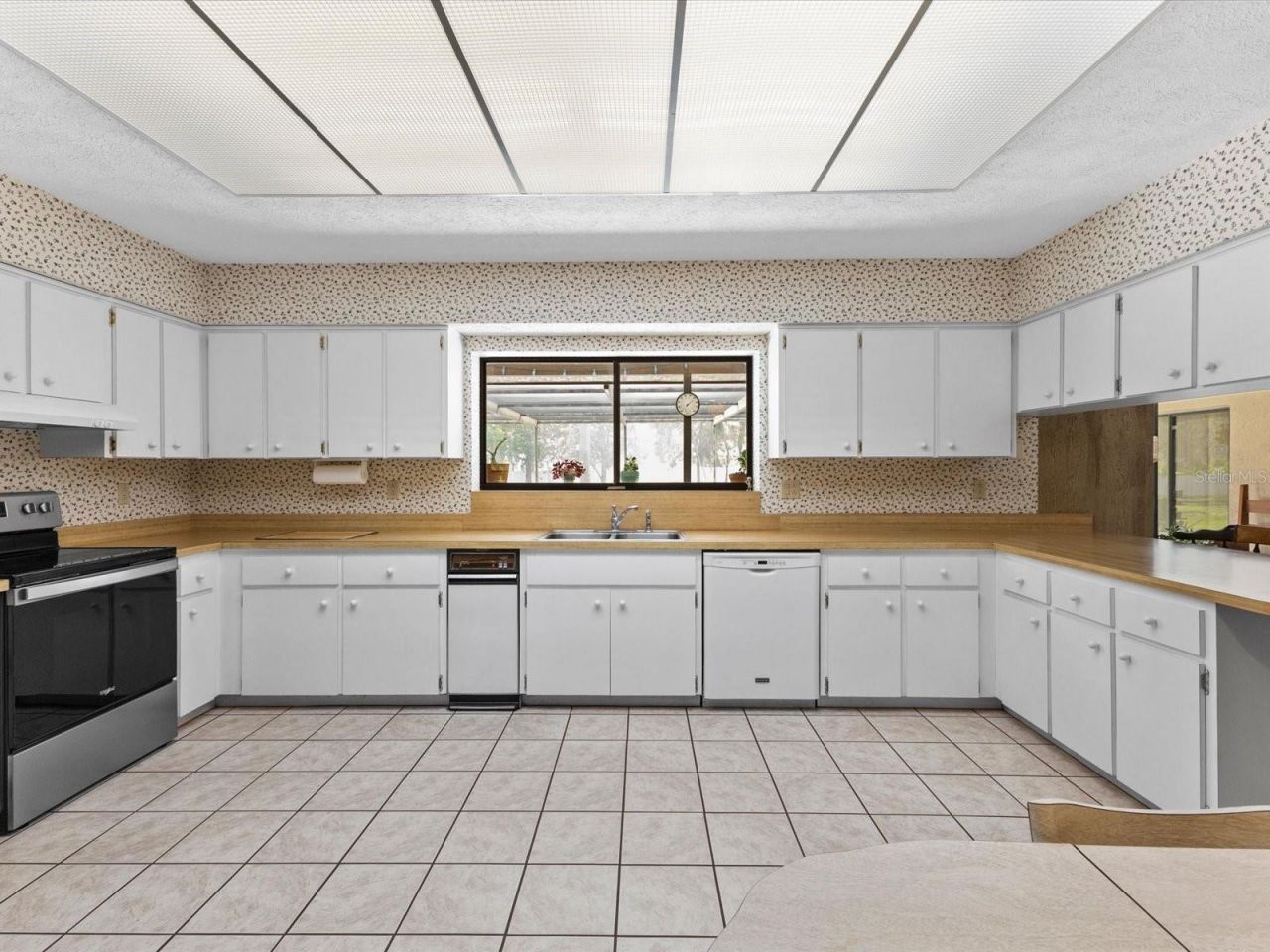 10700 Luscombe Court, New Port Richey, FL 34654 Photo