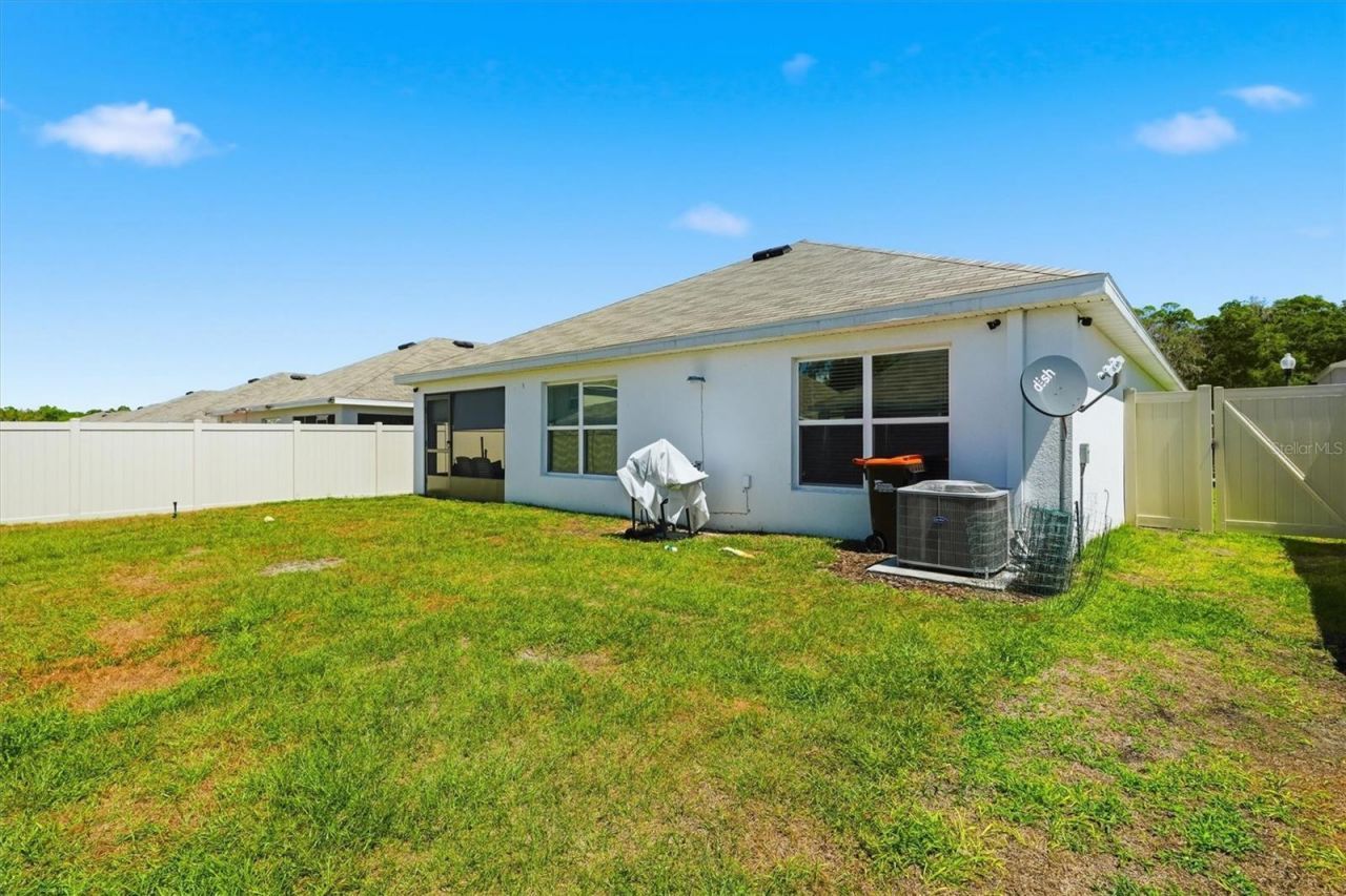 11369 SE 67th Circle, Belleview, FL 34420 Photo