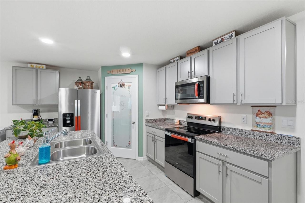 11369 SE 67th Circle, Belleview, FL 34420 Photo