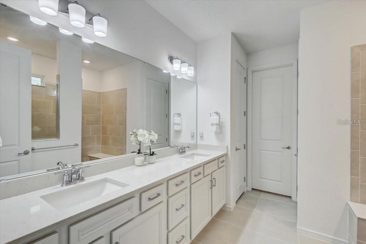 2824 Quail Crest Court , Valrico, FL 33594 Photo